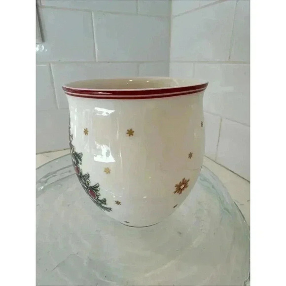 Villeroy & Boch Toys Delight Christmas Tree Porcelain Mug 4 Inch - Picture 7 of 10